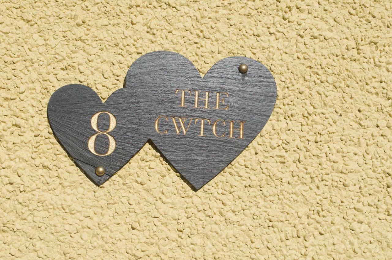 Villa The Cwtch, Log Fire, Sleeps 6, Nr Zip World, Brecon And Bike Park Wales Aberdare Exterior foto